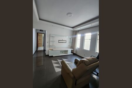 Casa à venda com 247m², 3 quartos e 5 vagas