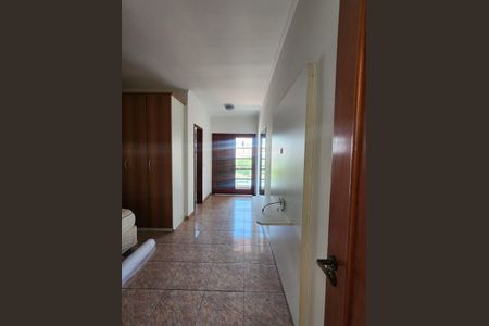 Casa à venda com 247m², 3 quartos e 5 vagas