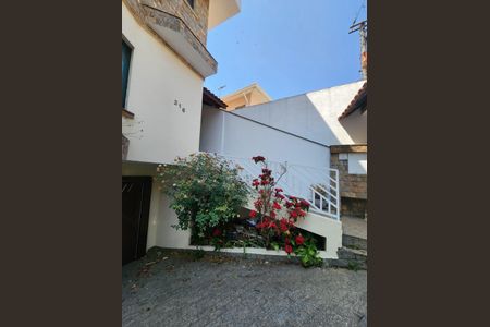 Casa à venda com 247m², 3 quartos e 5 vagas