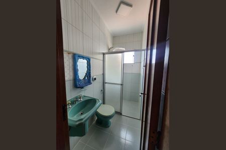 Casa à venda com 247m², 3 quartos e 5 vagas