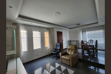 Casa à venda com 247m², 3 quartos e 5 vagas