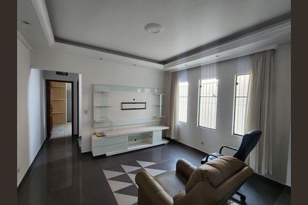 Casa à venda com 3 quartos, 247m² em Tremembé, São Paulo