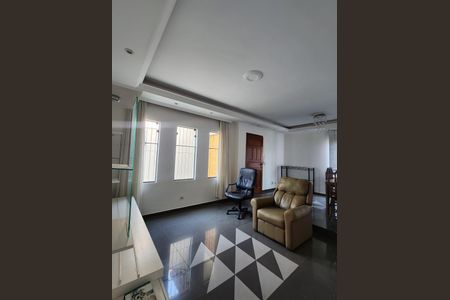 Casa à venda com 3 quartos, 247m² em Tremembé, São Paulo