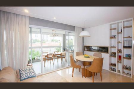 Foto 02 de apartamento à venda com 3 quartos, 138m² em Santo Amaro, São Paulo