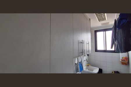 Apartamento à venda com 84m², 2 quartos e 2 vagas Apartamento à venda com 84m², 2 quartos e 2 vagasÁrea de Serviço