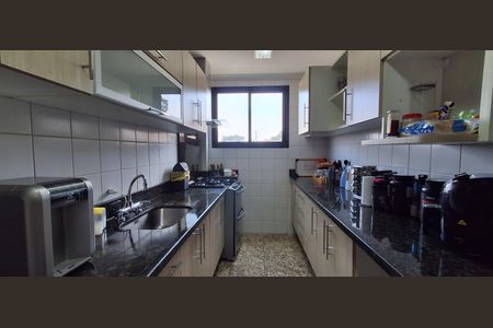 Apartamento à venda com 84m², 2 quartos e 2 vagas Apartamento à venda com 84m², 2 quartos e 2 vagasCozinha
