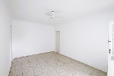 Sala de casa para alugar com 2 quartos, 350m² em Bonfim, Belo Horizonte