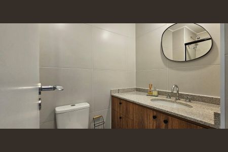 Banheiro Social de kitnet/studio para alugar com 1 quarto, 22m² em Paraíso, São Paulo