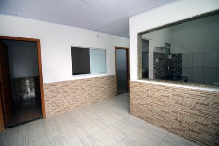 Sala de casa para alugar com 2 quartos, 45m² em Penha Circular, Rio de Janeiro