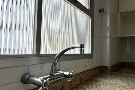 Apartamento à venda com 82m², 2 quartos e 2 vagas Apartamento à venda com 82m², 2 quartos e 2 vagasCozinha