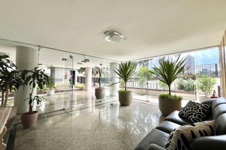 Apartamento à venda com 82m², 2 quartos e 2 vagas Apartamento à venda com 82m², 2 quartos e 2 vagasHall social