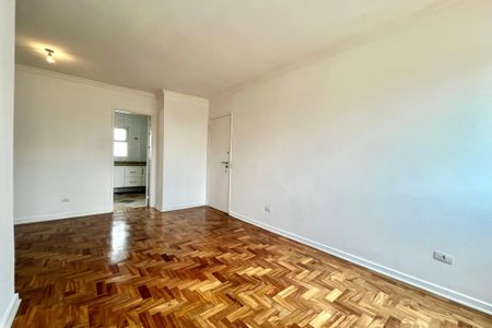 Apartamento à venda com 82m², 2 quartos e 2 vagas Apartamento à venda com 82m², 2 quartos e 2 vagasSala