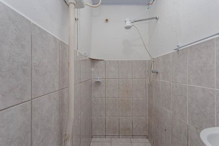 Banheiro de casa para alugar com 1 quarto, 48m² em Vila Nair, São Paulo