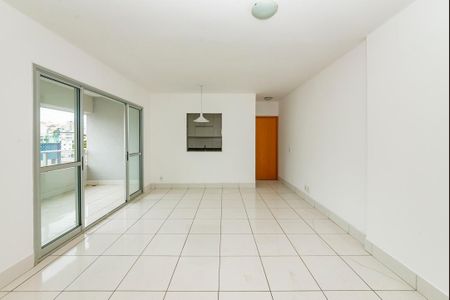 Apartamento para alugar com 86m², 3 quartos e 2 vagas Apartamento para alugar com 86m², 3 quartos e 2 vagasSala
