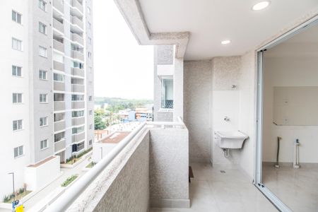 Varanda gourmet de apartamento para alugar com 2 quartos, 38m² em Vila Sul Americana, Carapicuíba
