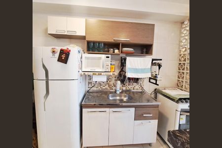 Cozinha de apartamento à venda com 1 quarto, 27m² em Conceicao, Osasco