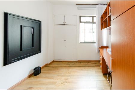 Apartamento à venda com 110m², 3 quartos e 1 vaga Apartamento à venda com 110m², 3 quartos e 1 vagaQuarto 2