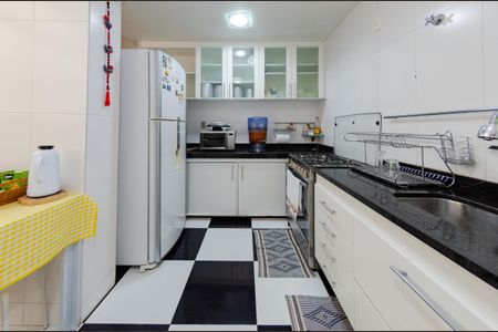 Apartamento à venda com 110m², 3 quartos e 1 vaga Apartamento à venda com 110m², 3 quartos e 1 vagaCozinha