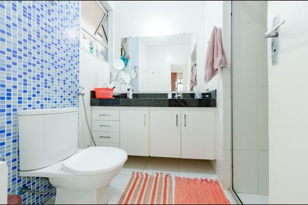 Apartamento à venda com 110m², 3 quartos e 1 vaga Apartamento à venda com 110m², 3 quartos e 1 vagaBanheiro