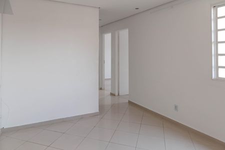 Sala de apartamento para alugar com 2 quartos, 46m² em Vila Izabel, Guarulhos