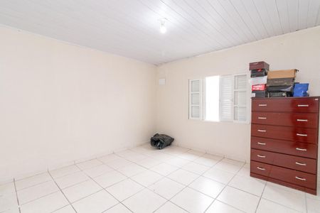 Casa à venda com 242m², 3 quartos e 6 vagasQuarto