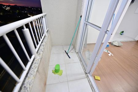 Varanda da Sala de apartamento para alugar com 2 quartos, 45m² em Jardim Novo Mundo, Goiânia