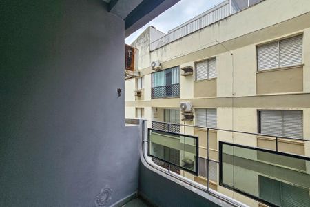Varanda de apartamento para alugar com 3 quartos, 100m² em Parque Enseada, Guarujá
