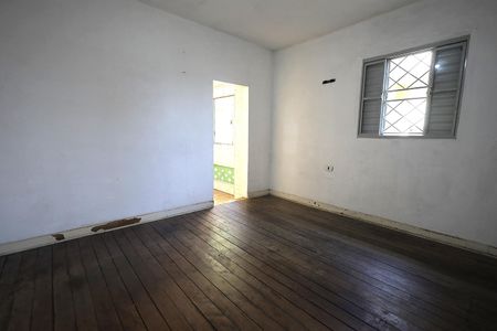 Casa à venda com 193m², 3 quartos e 2 vagasQuarto Suíte