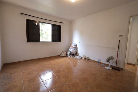 Casa à venda com 193m², 3 quartos e 2 vagasQuarto 3