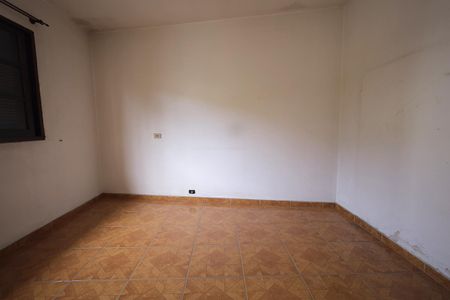 Casa à venda com 193m², 3 quartos e 2 vagasQuarto 2