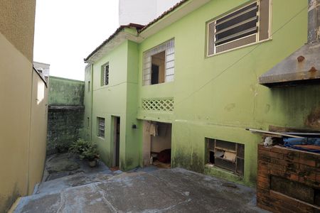 Casa à venda com 193m², 3 quartos e 2 vagasQuintal