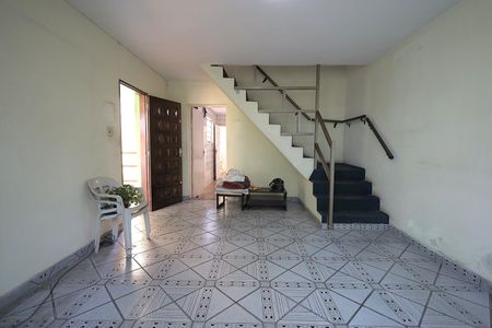 Sala de casa à venda com 3 quartos, 193m² em Parque das Nações, Santo André