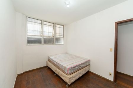 Apartamento à venda com 146m², 4 quartos e 1 vaga Apartamento à venda com 146m², 4 quartos e 1 vagaQUARTO3