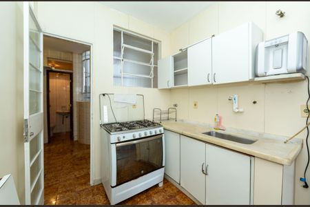 Apartamento à venda com 146m², 4 quartos e 1 vaga Apartamento à venda com 146m², 4 quartos e 1 vagaCOZINHA