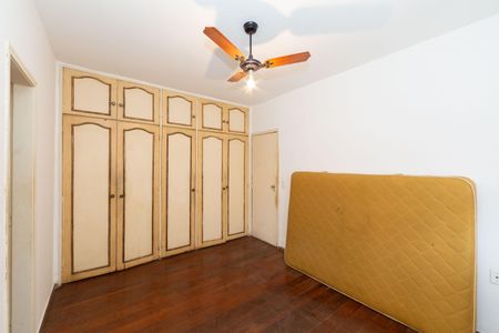 Apartamento à venda com 146m², 4 quartos e 1 vaga Apartamento à venda com 146m², 4 quartos e 1 vagaQUARTO4