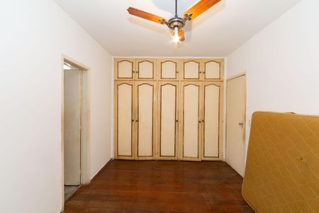 Apartamento à venda com 146m², 4 quartos e 1 vaga Apartamento à venda com 146m², 4 quartos e 1 vagaQUARTO4