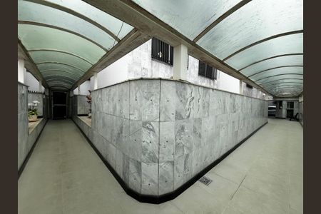 Apartamento à venda com 146m², 4 quartos e 1 vaga Apartamento à venda com 146m², 4 quartos e 1 vagaENTRADA