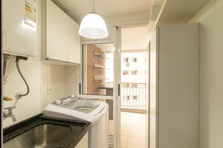 Apartamento para alugar com 61m², 2 quartos e 1 vagaÁrea de Serviço