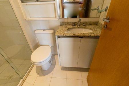 Apartamento para alugar com 61m², 2 quartos e 1 vagaBanheiro Social