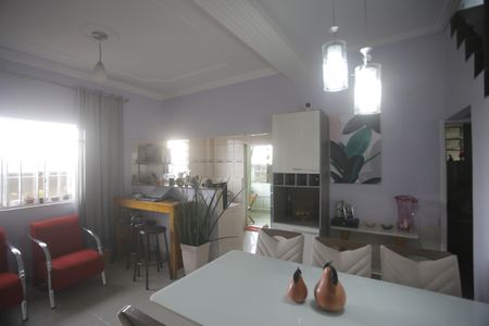 Sala de casa à venda com 4 quartos, 180m² em Havaí, Belo Horizonte