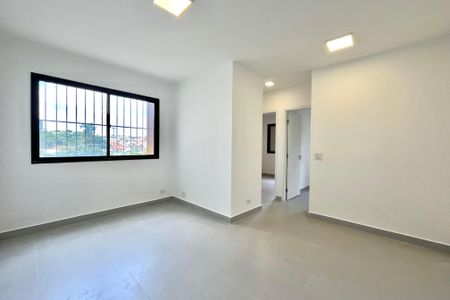 Sala de apartamento à venda com 2 quartos, 70m² em Vila Paulista, São Paulo