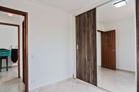 Quarto 2 de apartamento para alugar com 2 quartos, 58m² em Vila Pirituba, São Paulo