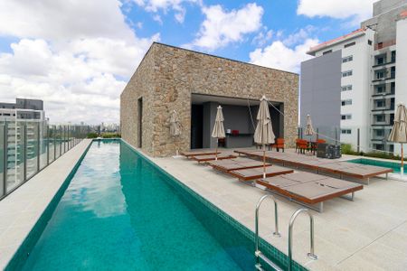 Apartamento para alugar com 40m², 1 quarto e 1 vagaPiscina