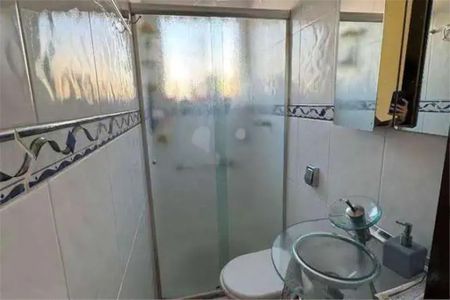 Casa à venda com 4 quartos, 129m² em Jardim Redencao, São Paulo