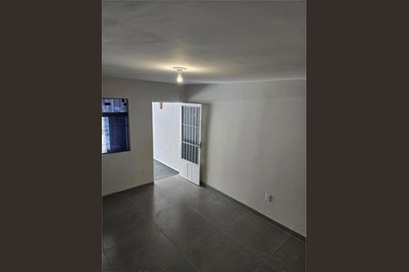 Casa à venda com 2 quartos, 68m² em Vila Brasilio Machado, São Paulo