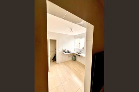 Casa à venda com 3 quartos, 81m² em Vila Zamataro, Guarulhos