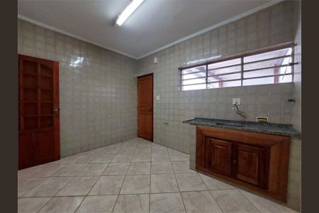 Casa à venda com 70m², 2 quartos e 1 vaga