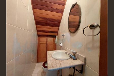 Casa à venda com 70m², 2 quartos e 1 vaga