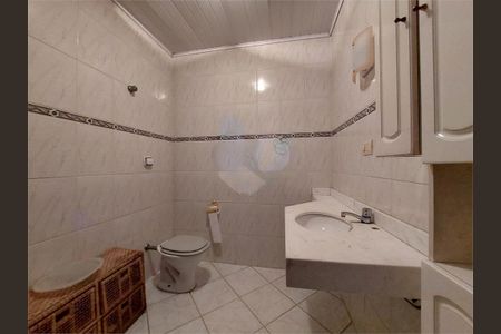 Casa à venda com 70m², 2 quartos e 1 vaga