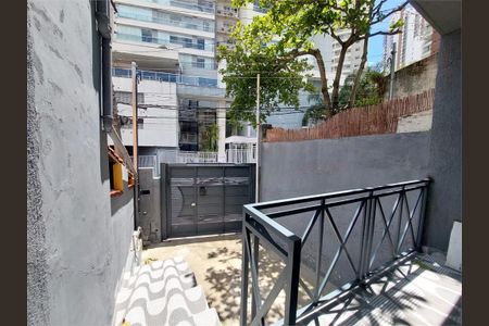 Casa à venda com 70m², 2 quartos e 1 vaga